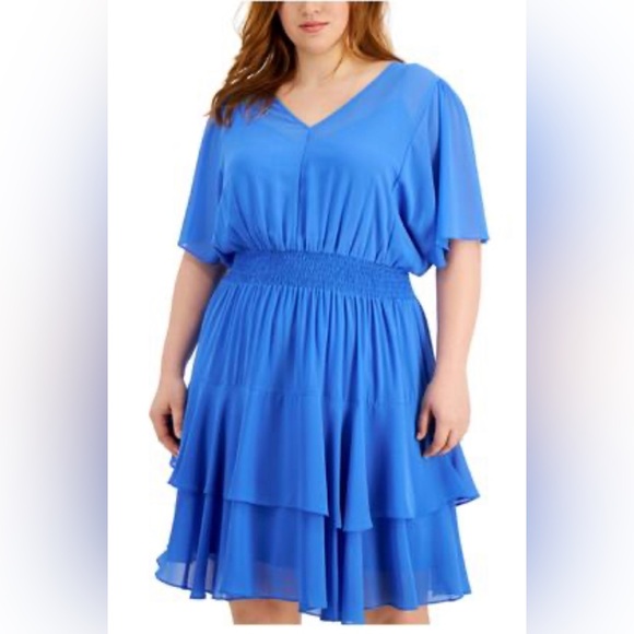 TAYLOR Blue Stretch Smocked Tiered-Hem Dress Size 16 NWT - Picture 4 of 11
